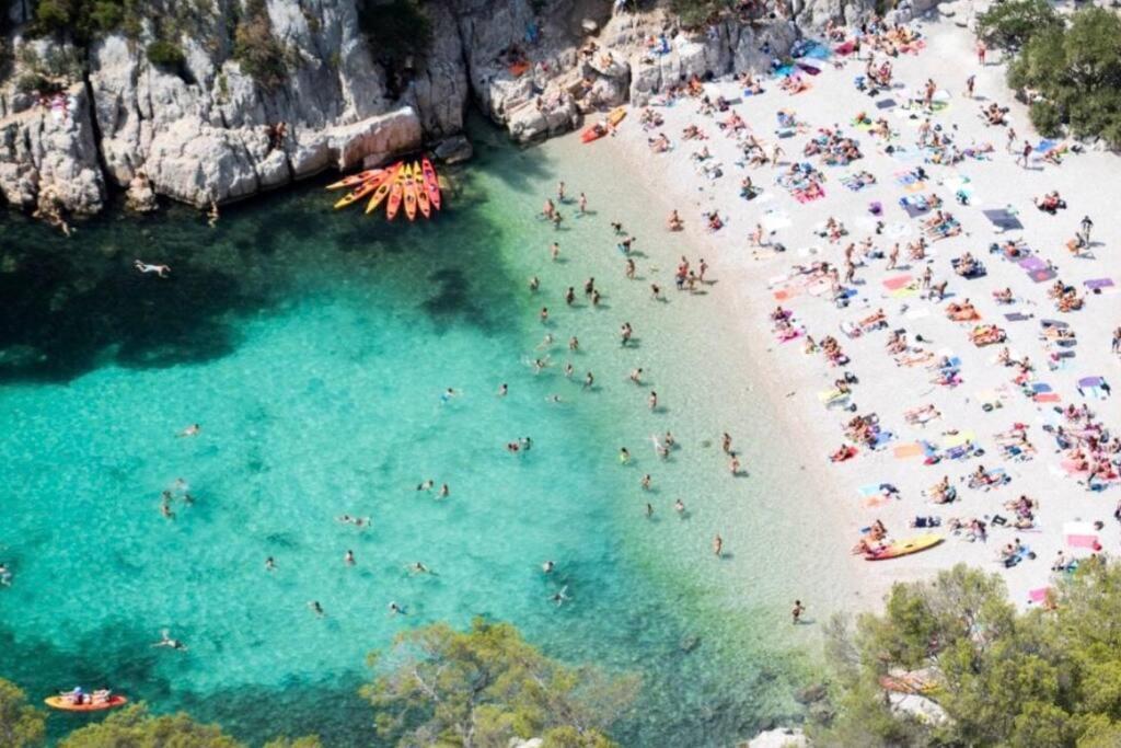 La Favorite - Centre De Cassis - Climatisation Exterior foto